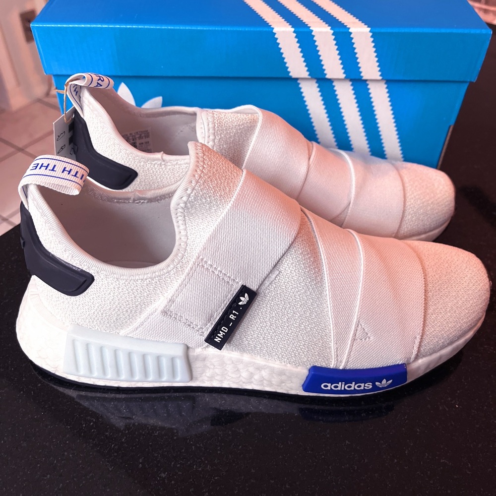 🔥BNWB ADIDAS🔥